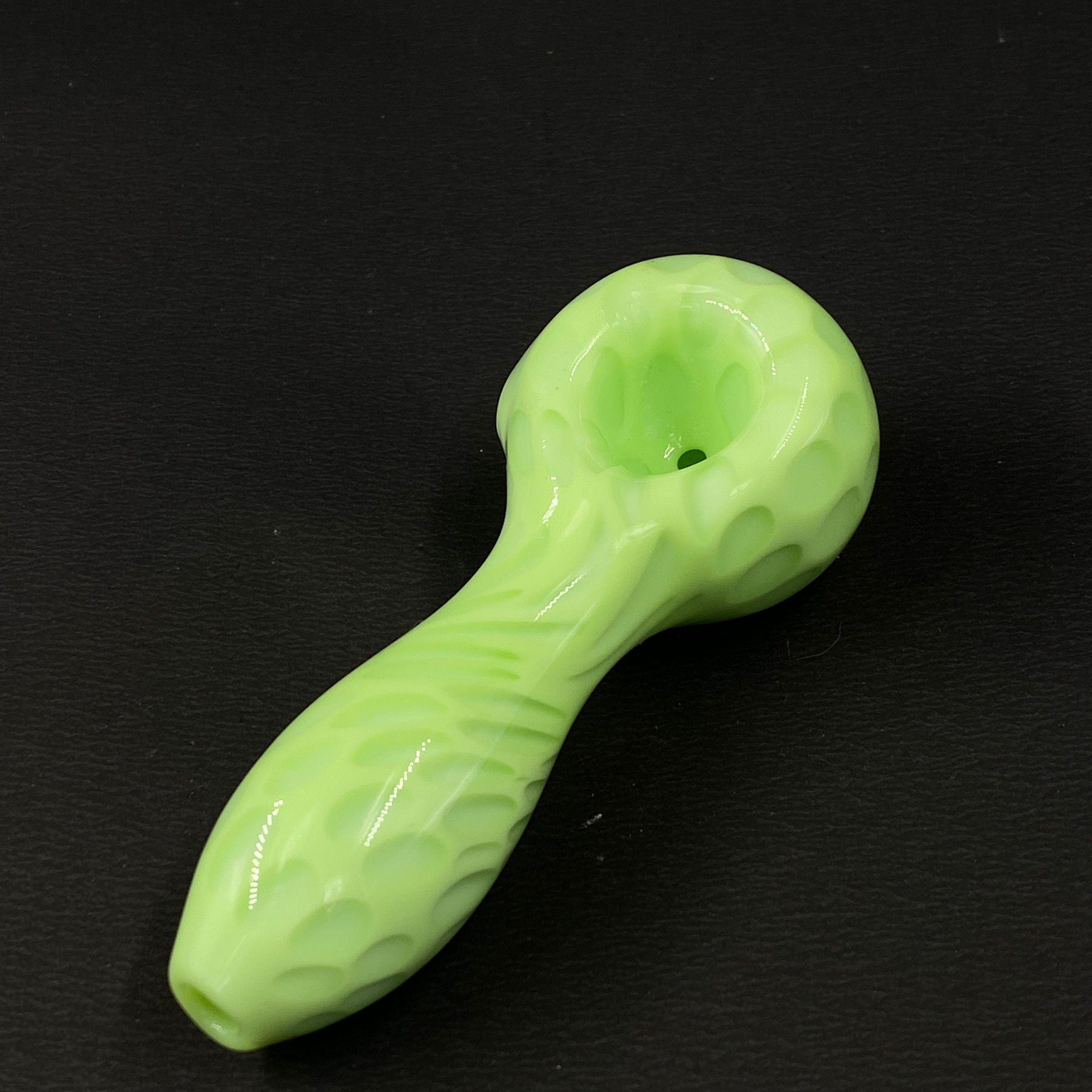 Creamy Simple Glass Pipe | Hand Pipe