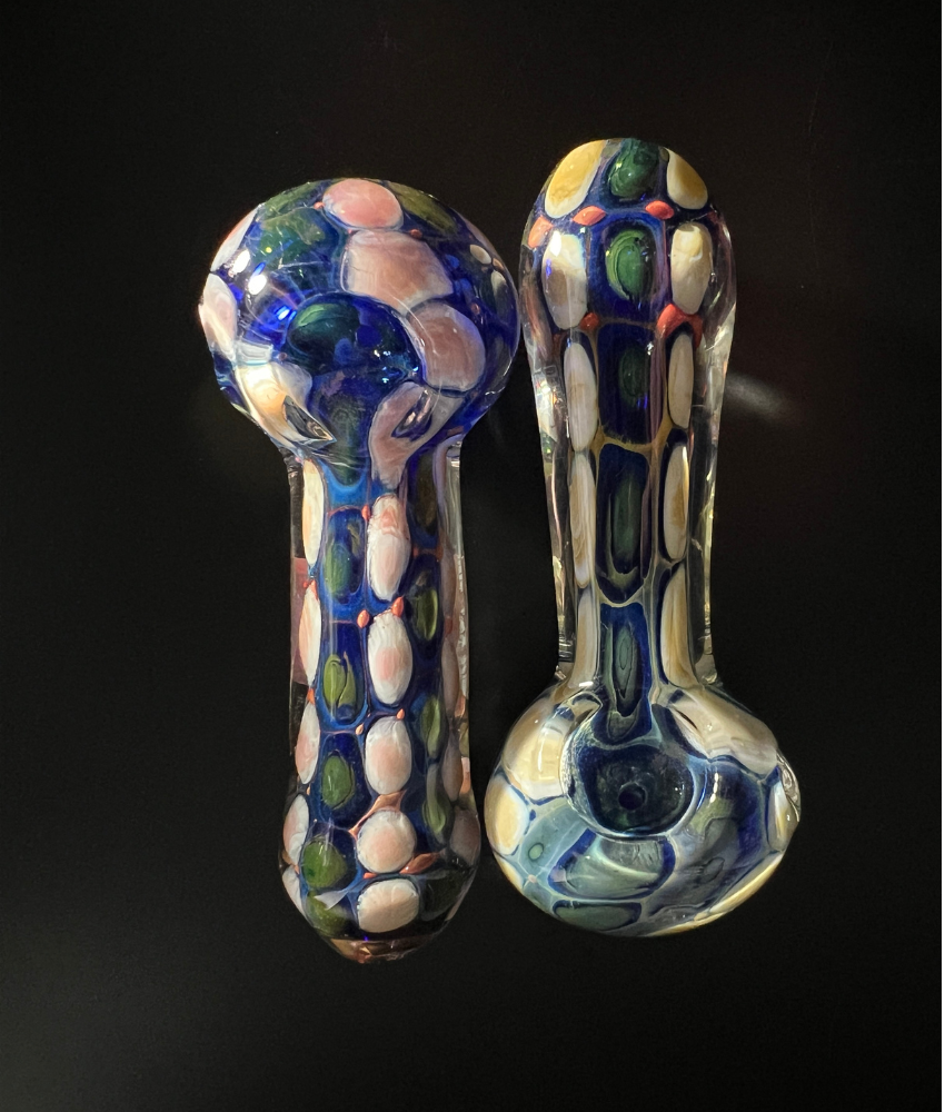 Thick Dot Hand Pipe