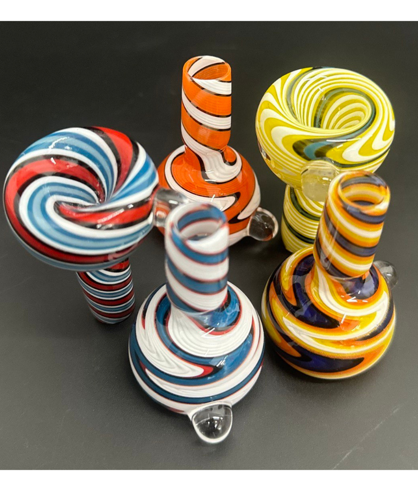 Colorful snake pattern bowl
