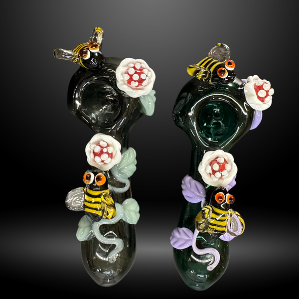 Honeybee Blossom Hand Pipe (RD 381)