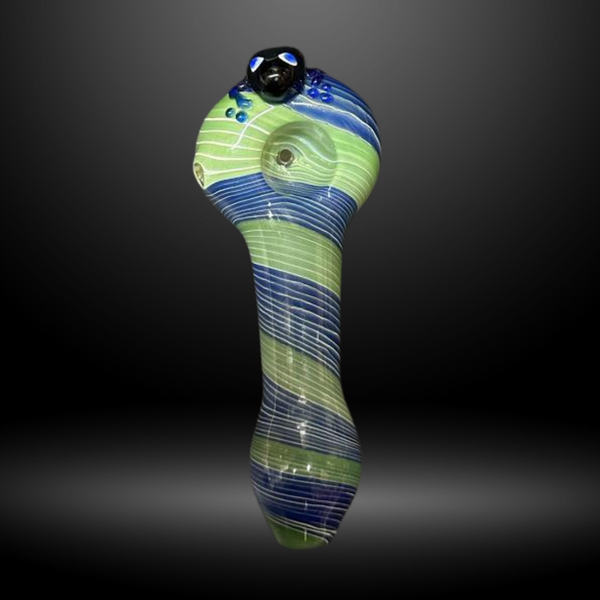 Night Creature Hand Pipe