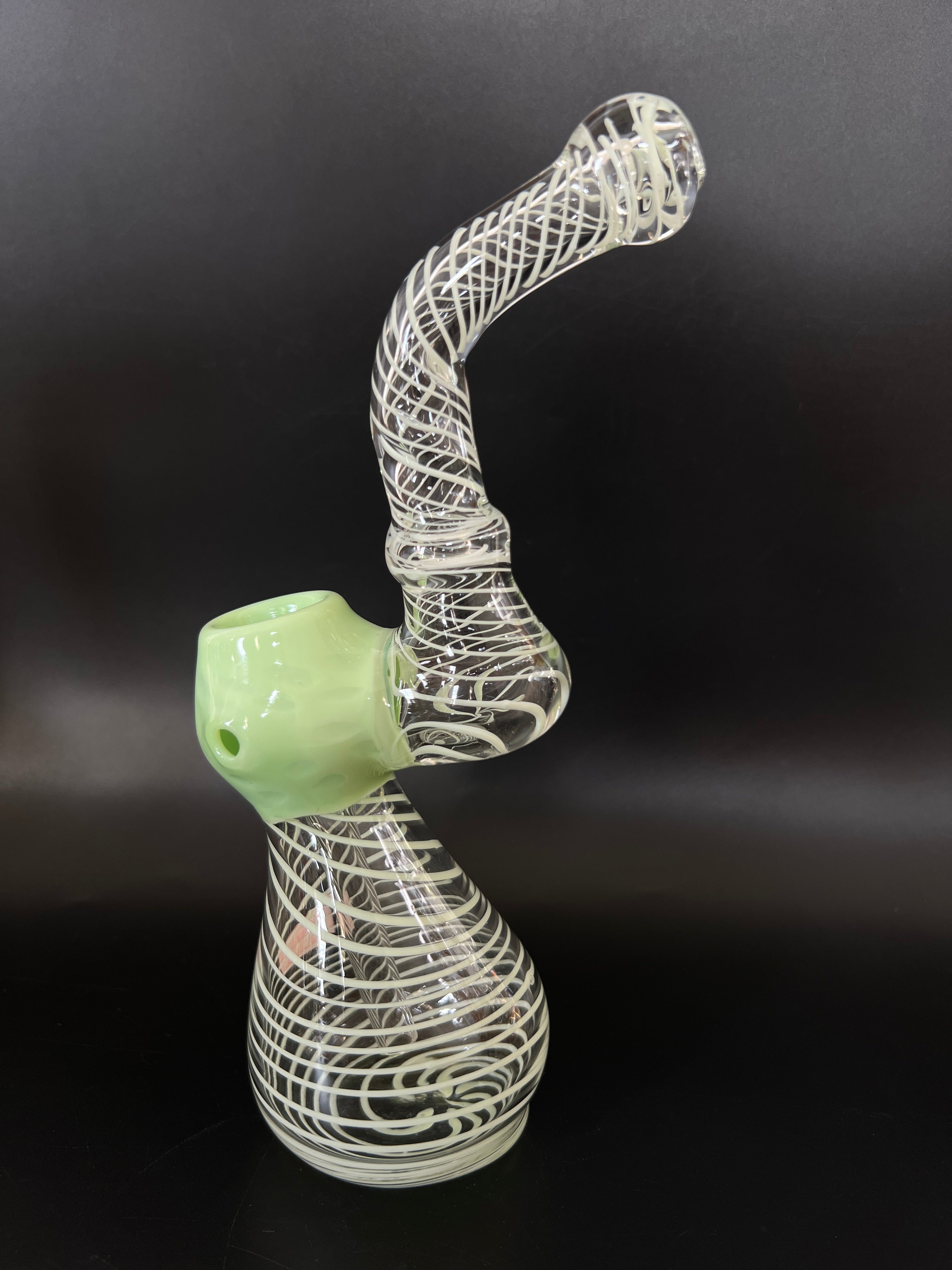 Spiral Vase Smoking Pipe | Bubbler